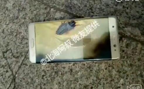 三星Note7國行第六炸：保安用滅火器滅火