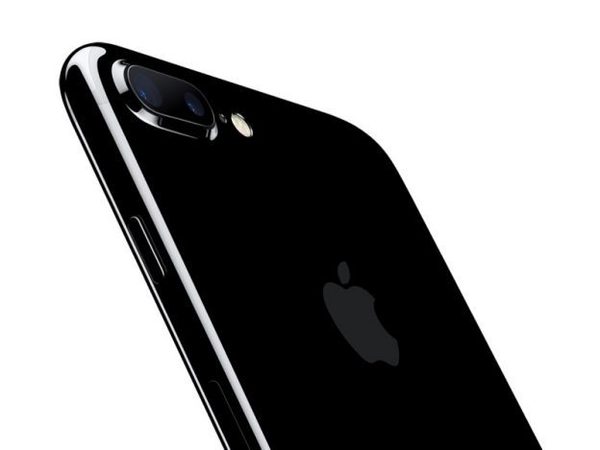 iPhone 7 追單、華為供應商出包，JDI 傳增產面板