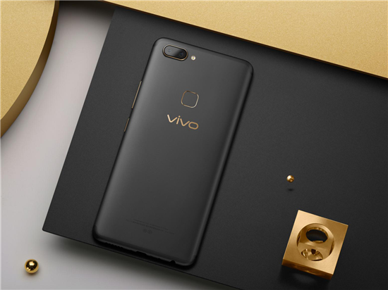 vivo X20黑金旗艦版稱王