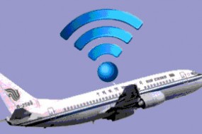 13家國內航空公司解禁手機 機載WiFi掘金前景廣闊