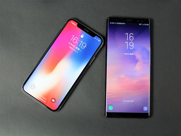 iPhone X又被致敬了：2018一大批安卓機配備劉海屏