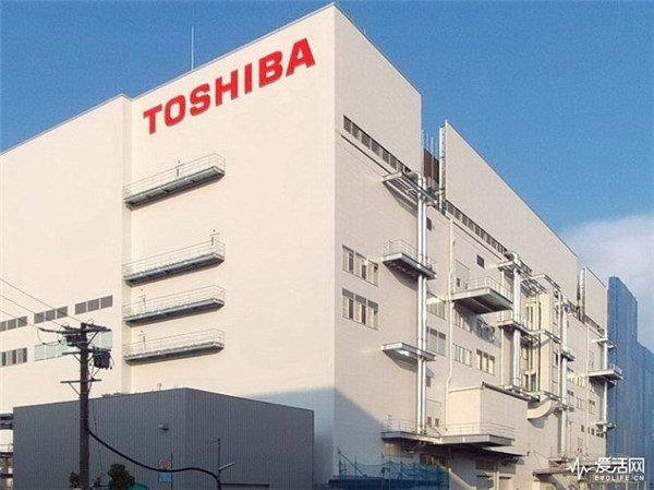 東芝閃存賣身完成，下游廠商瓜分產能SSD降價在望？